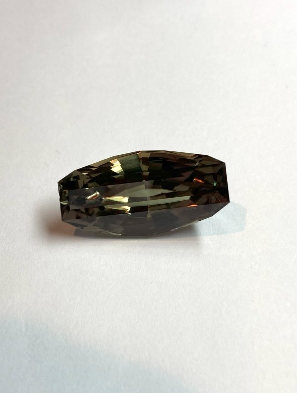 45.01 cts. Zultanite® Xerxes Shield by R. Wobito - Image 4
