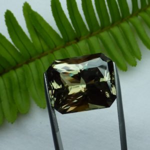 32.55 cts. Zultanite® Wobito Deep Radiant 20.7x17x11.7mm
