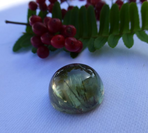 21.85 cts. Zultanite® Cabochon round, 16mm - Image 5