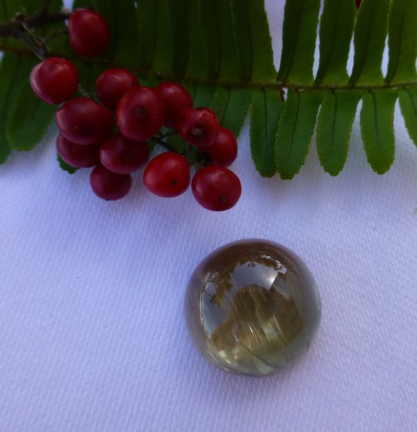 21.85 cts. Zultanite® Cabochon round, 16mm - Image 6