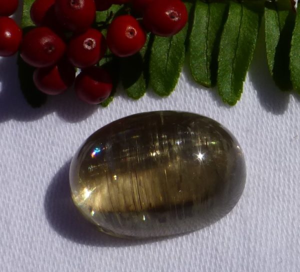 36.17 cts. Zultanite® Cabochon, Oval, 22x15mm - Image 3