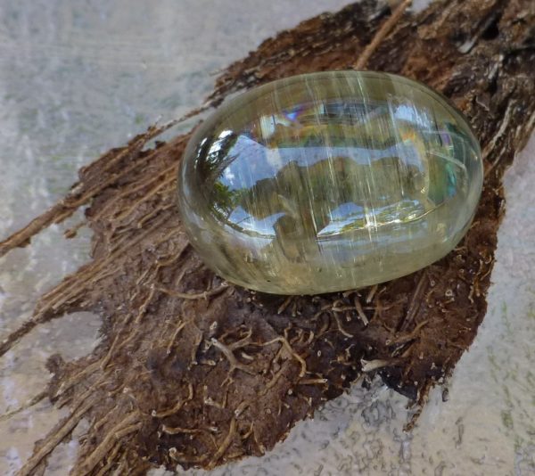 36.17 cts. Zultanite® Cabochon, Oval, 22x15mm - Image 5
