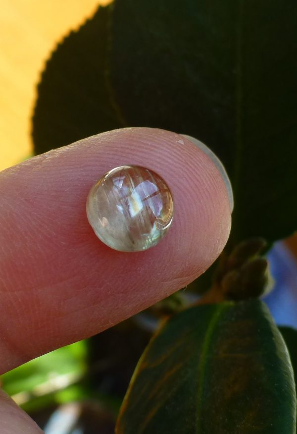 2.24 cts. Zultanite® Cabochon Round Cut 7.5mm - Image 7