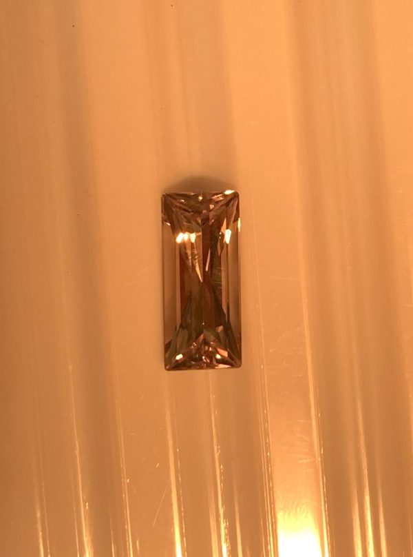 3.68 cts. Zultanite® Fancy Long Baguette 14x6mm - Image 3