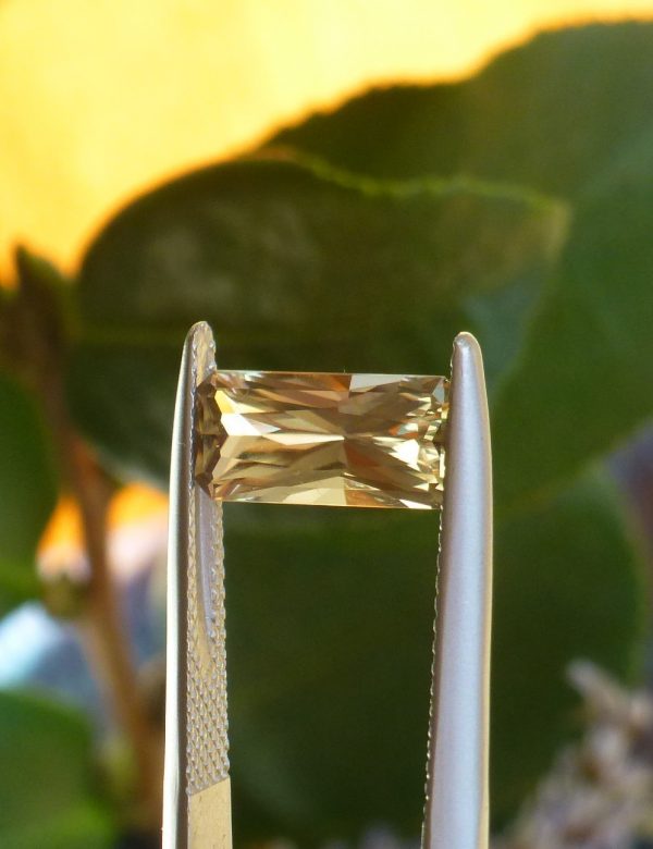 Zultanite Radiant Gemstone
