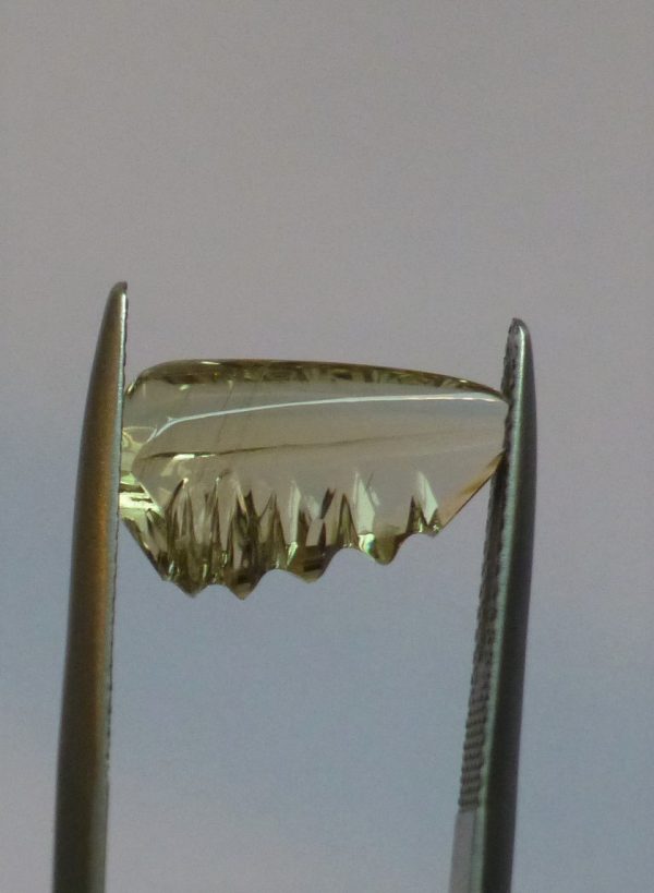 4.61 cts. Zultanite® Fancy Carved Spear Tip by Christopher Wolfsberg - Image 6