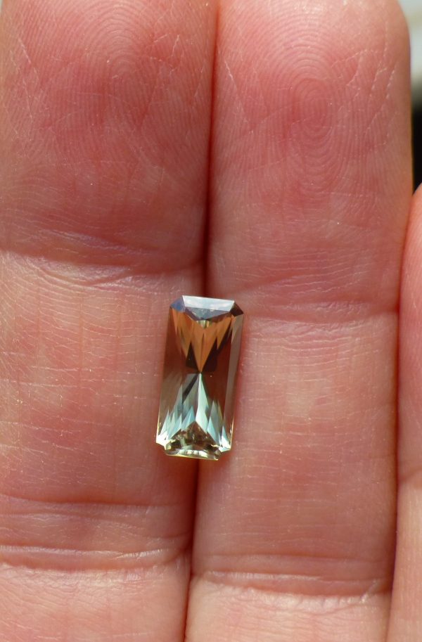 2.26 cts. Zultanite® Radiant Cut 11.5x5.2mm - Image 5