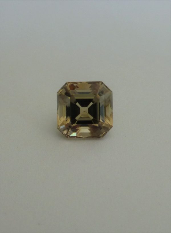 2.61 cts. Zultanite® Wobito Asscher Cut 7.7 mm - Image 4