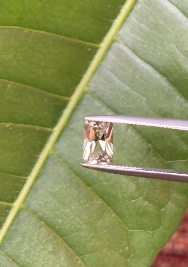 1.94 cts. Zultanite® Radiant Cut Gemstone 9x6mm - Image 7