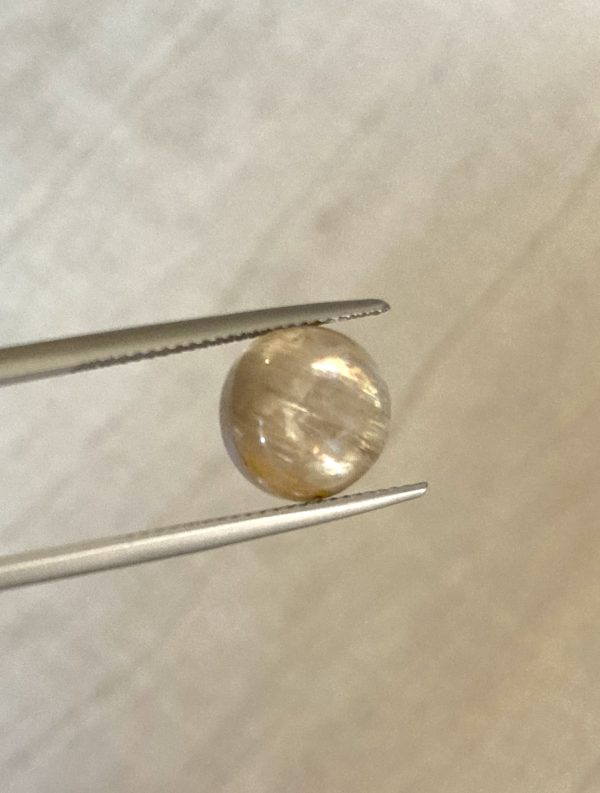 6.00 cts. Zultanite® Cabochon Round 10.5 mm - Image 5
