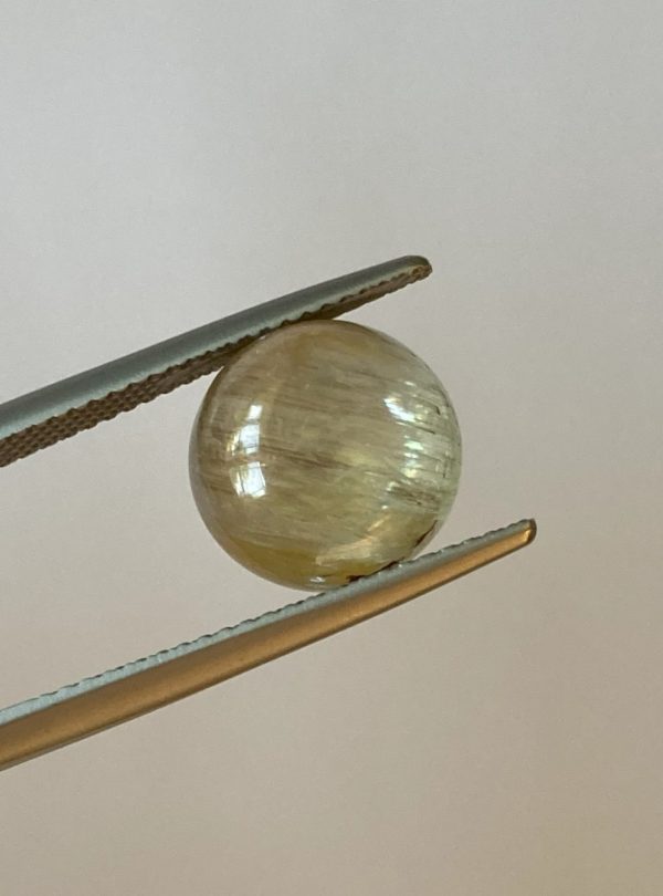 6.00 cts. Zultanite® Cabochon Round 10.5 mm - Image 6