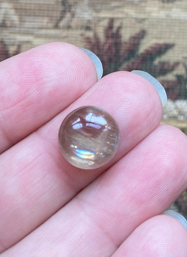 7.93 cts. Zultanite® Cabochon Round 12 mm - Image 2