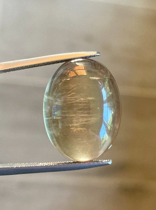 23.15 cts. Zultanite® Cabochon Oval Cut 20x15mm - Image 4