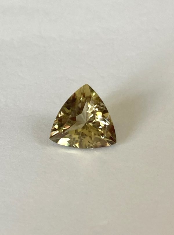 3.50 cts. Zultanite® Trilliant Cut 10 mm - Image 6