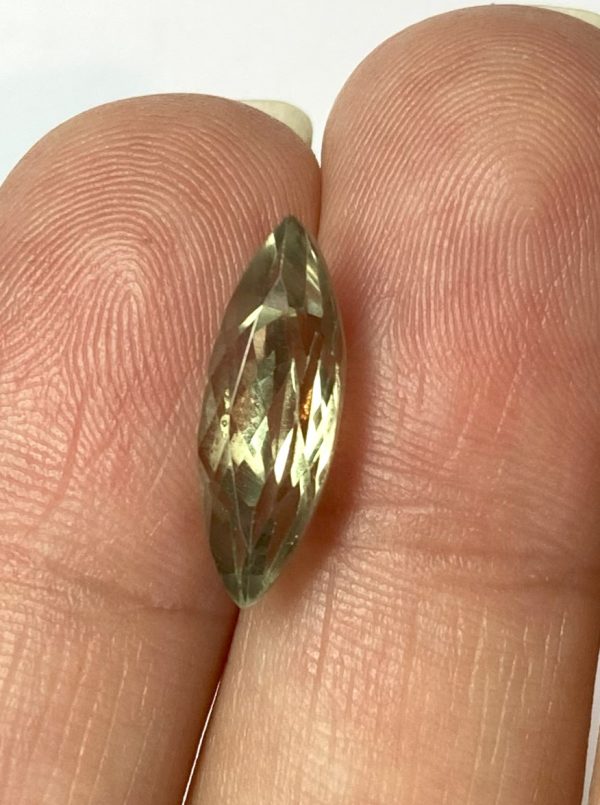 3.31cts. Zultanite® Marquise Cut 16mmx6mm - Image 5