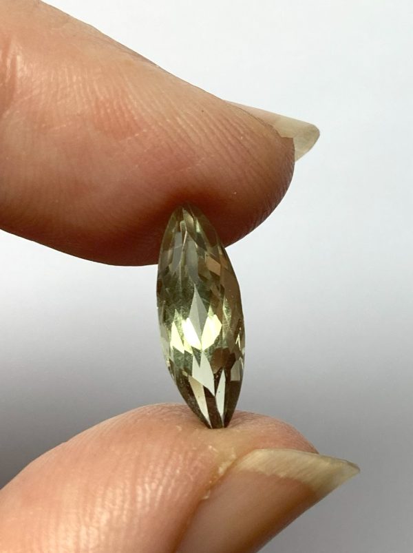 3.31cts. Zultanite® Marquise Cut 16mmx6mm - Image 6