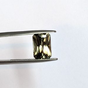 Zultanite® Gemstone, Radiant Cut 11 x 7.3mm