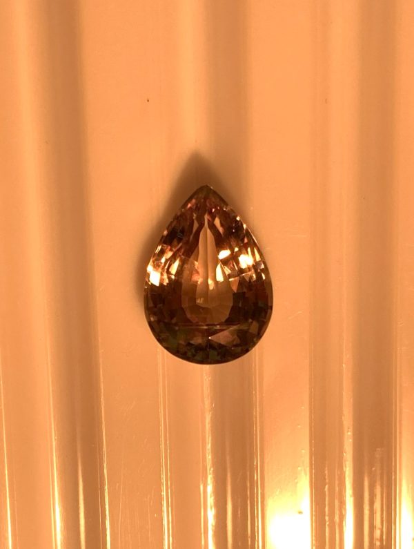 4.64 cts. Zultanite® Pear Cut 13x9.4 mm - Image 3