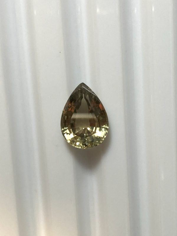 4.64 cts. Zultanite® Pear Cut 13x9.4 mm - Image 4